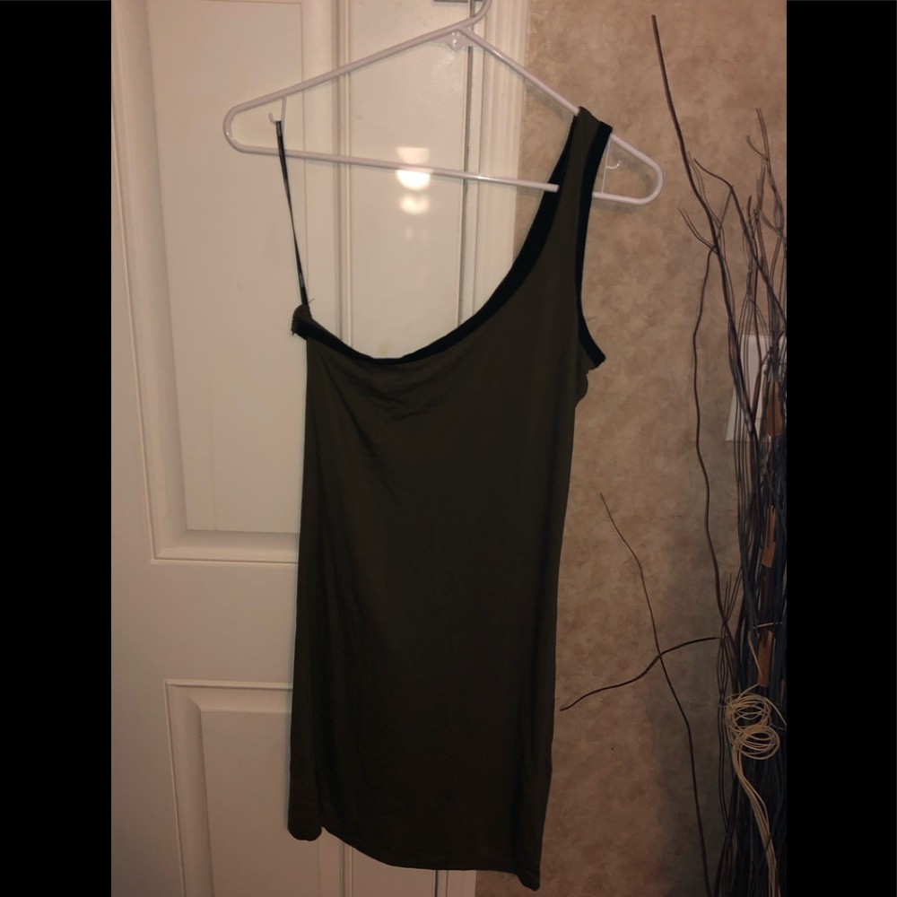 One shoulder dress